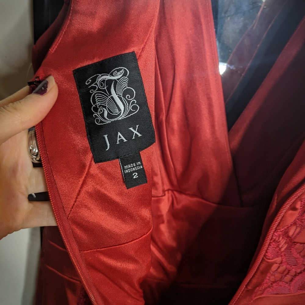 Red Jax satin/lace/floral dress sz 2 - Picture 7 of 7